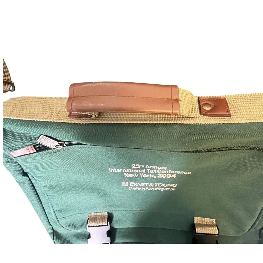 NW Messenger Bag Ernst Young Tax Conference Y2K Big Four Swag‎ Corporate Finance